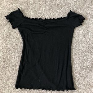 Hollister Size XS Black Off-The-Shoulder Top